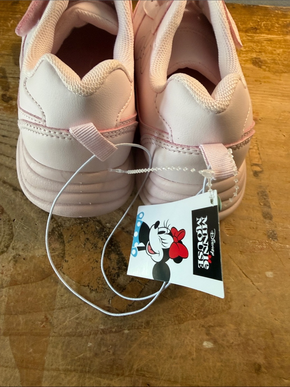 Girls, Disney, Minnie, mouse sneakers, light pink size 3 NWT - Picture 3 of 4